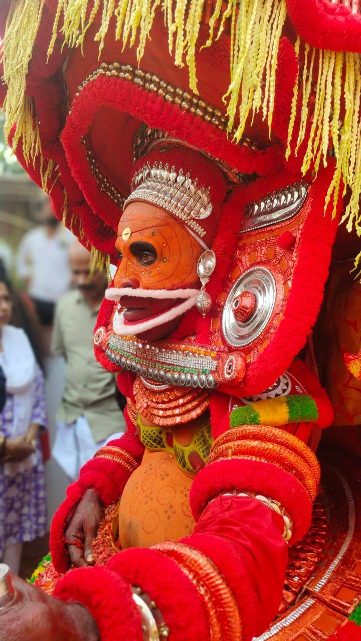 theyyam_images
